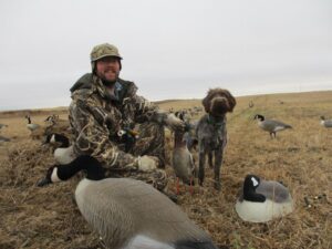 SK-waterfowl-hunting-honker-heaven-127